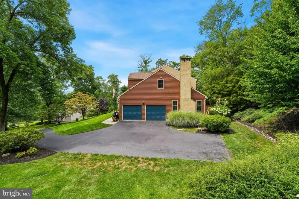 120 SUMMIT DRIVE Phoenixville, PA 19460