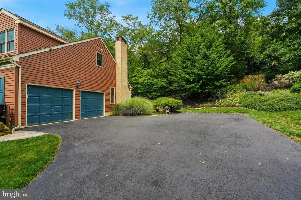 120 SUMMIT DRIVE Phoenixville, PA 19460