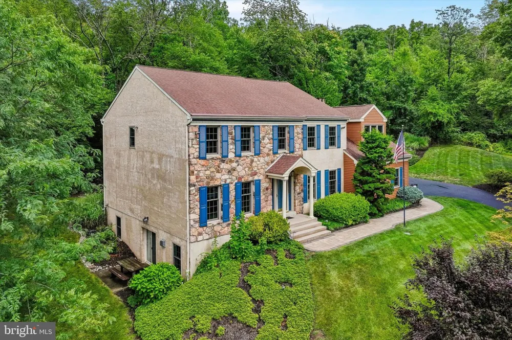 120 SUMMIT DRIVE Phoenixville, PA 19460