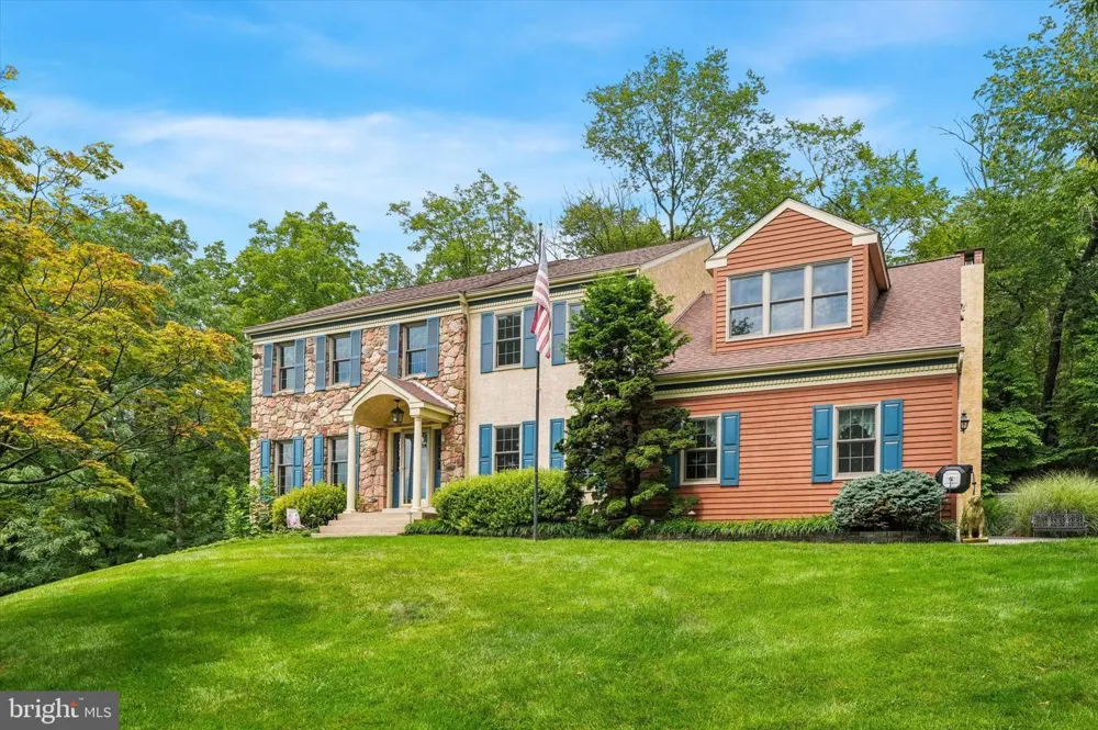 120 SUMMIT DRIVE Phoenixville, PA 19460