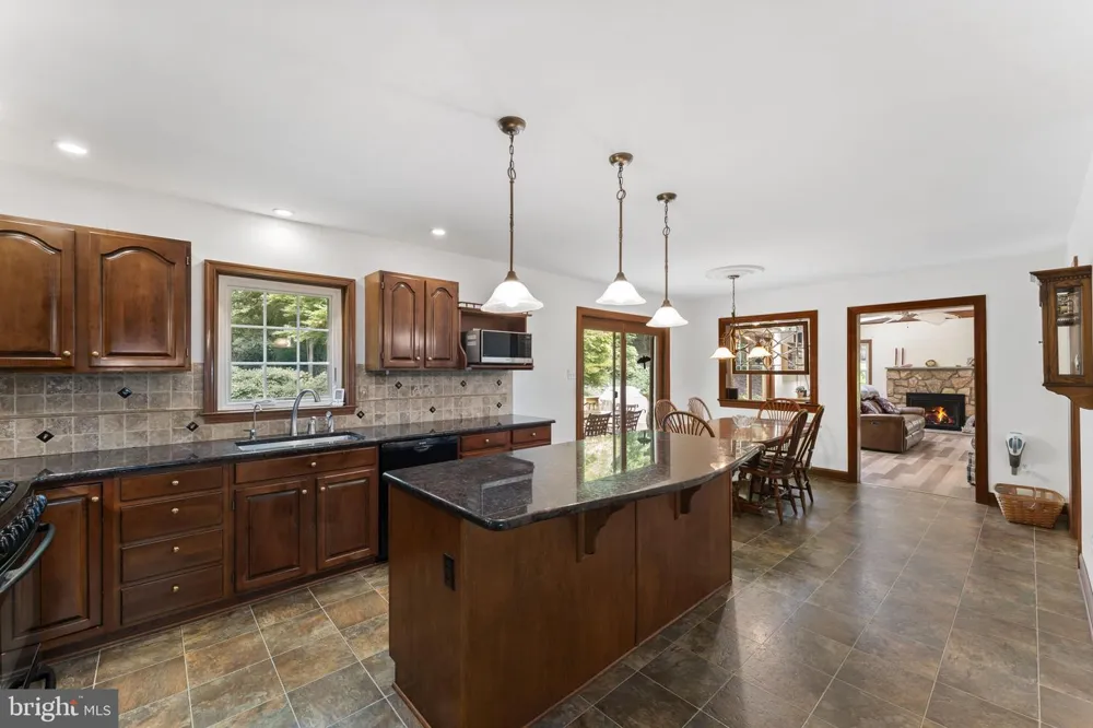 120 SUMMIT DRIVE Phoenixville, PA 19460