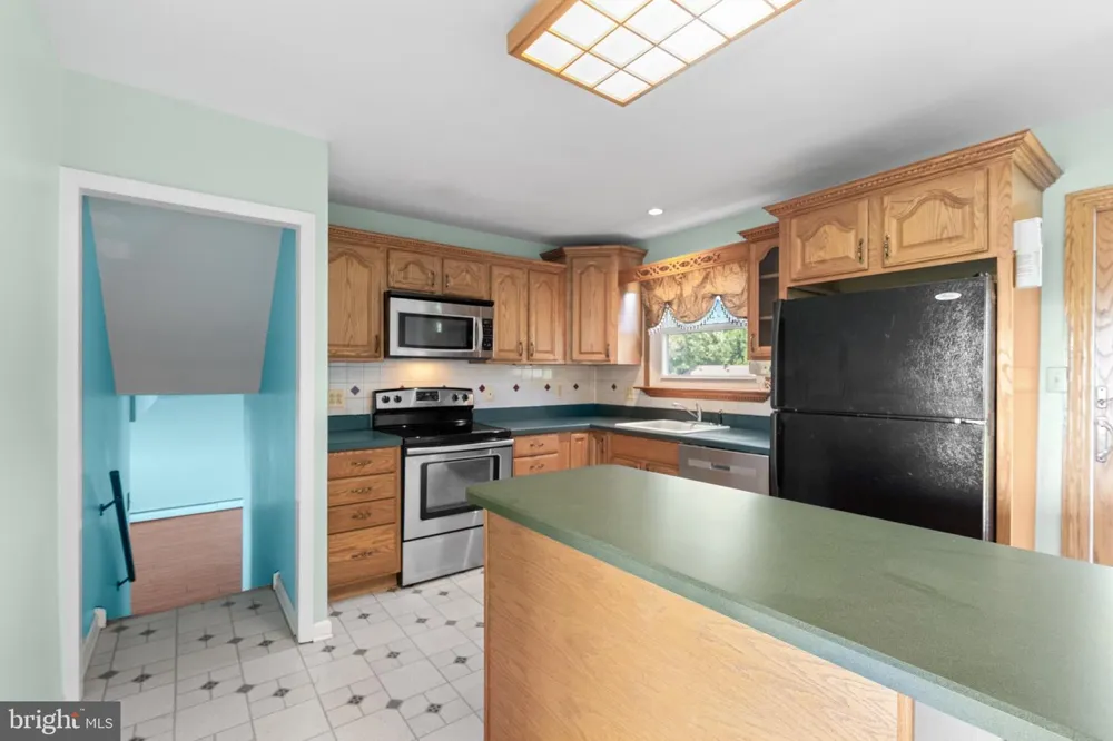 29 DAIRY LANE Barto, PA 19504