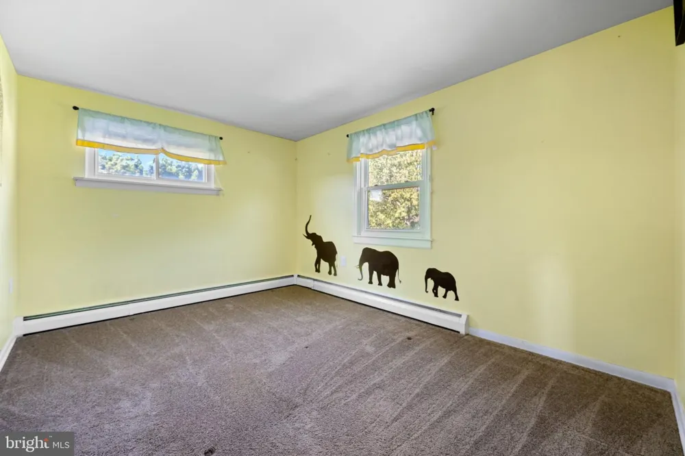 29 DAIRY LANE Barto, PA 19504