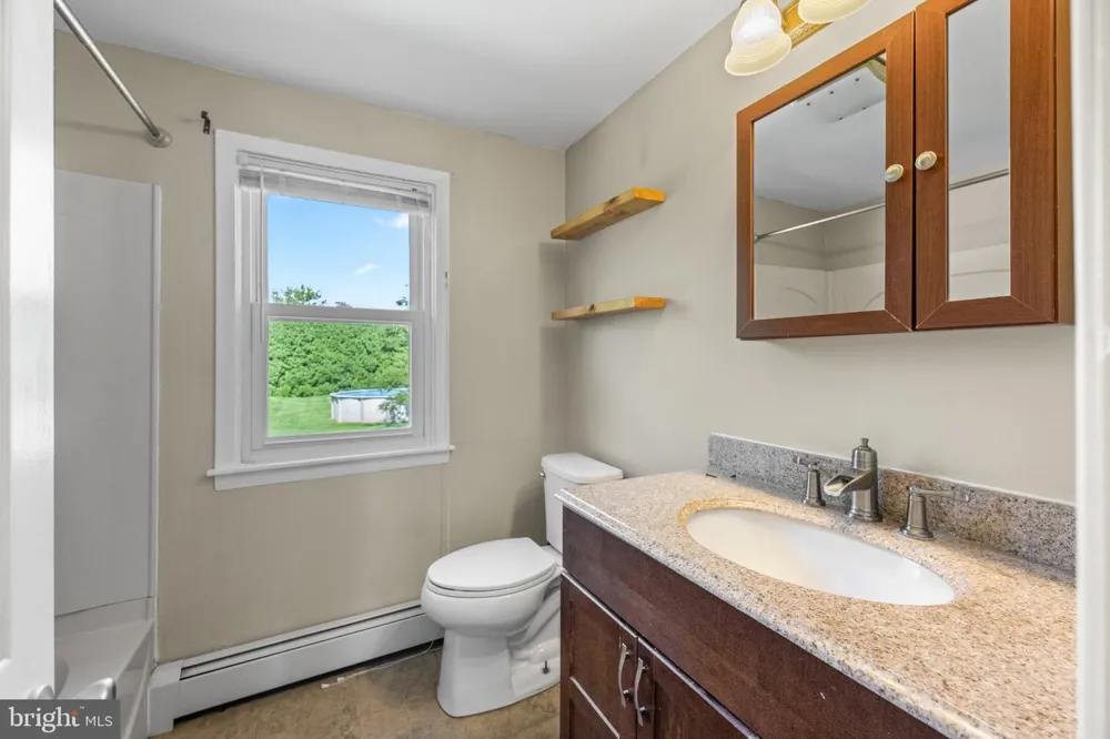 29 DAIRY LANE Barto, PA 19504