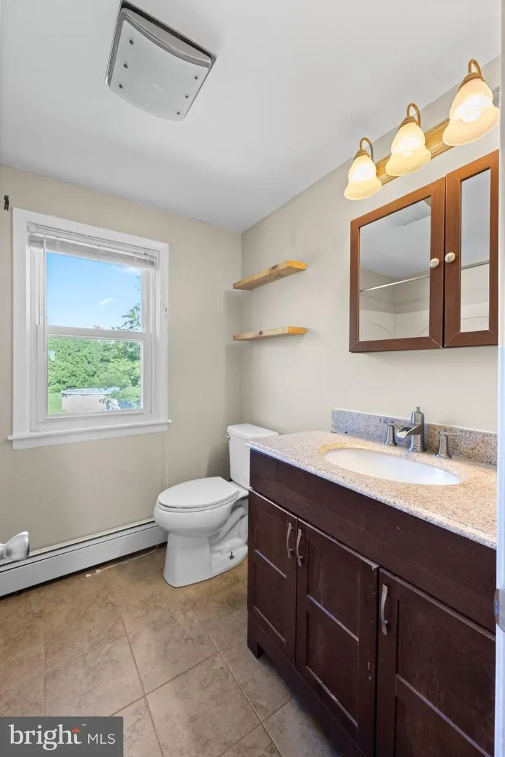 29 DAIRY LANE Barto, PA 19504