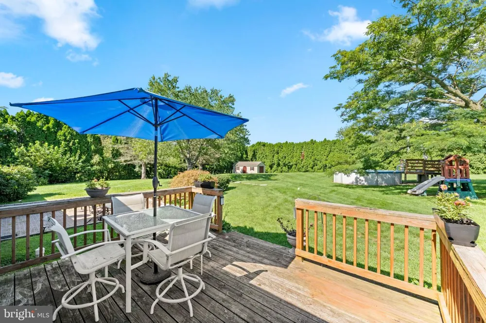 29 DAIRY LANE Barto, PA 19504
