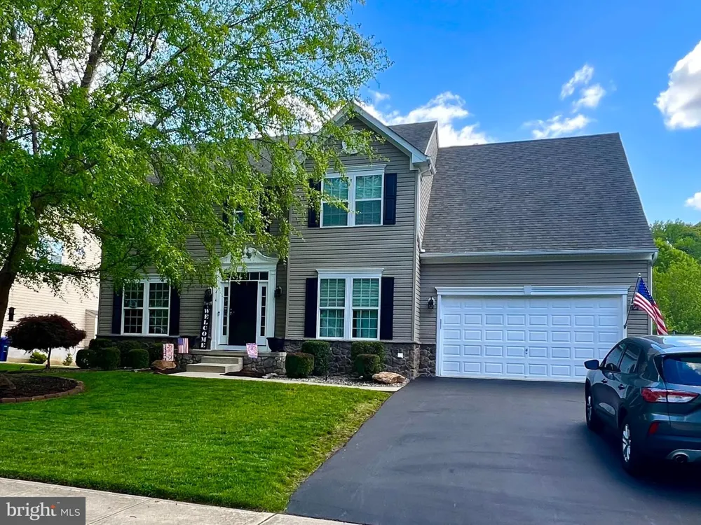 414 ARNOLD DRIVE Florence, NJ 08518