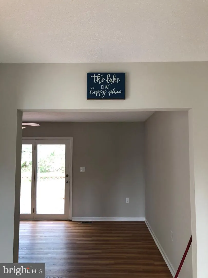 206 FAIRWAY CIRCLE Cross Junction, VA 22625