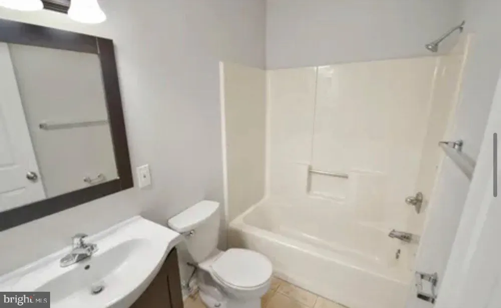 206 FAIRWAY CIRCLE Cross Junction, VA 22625