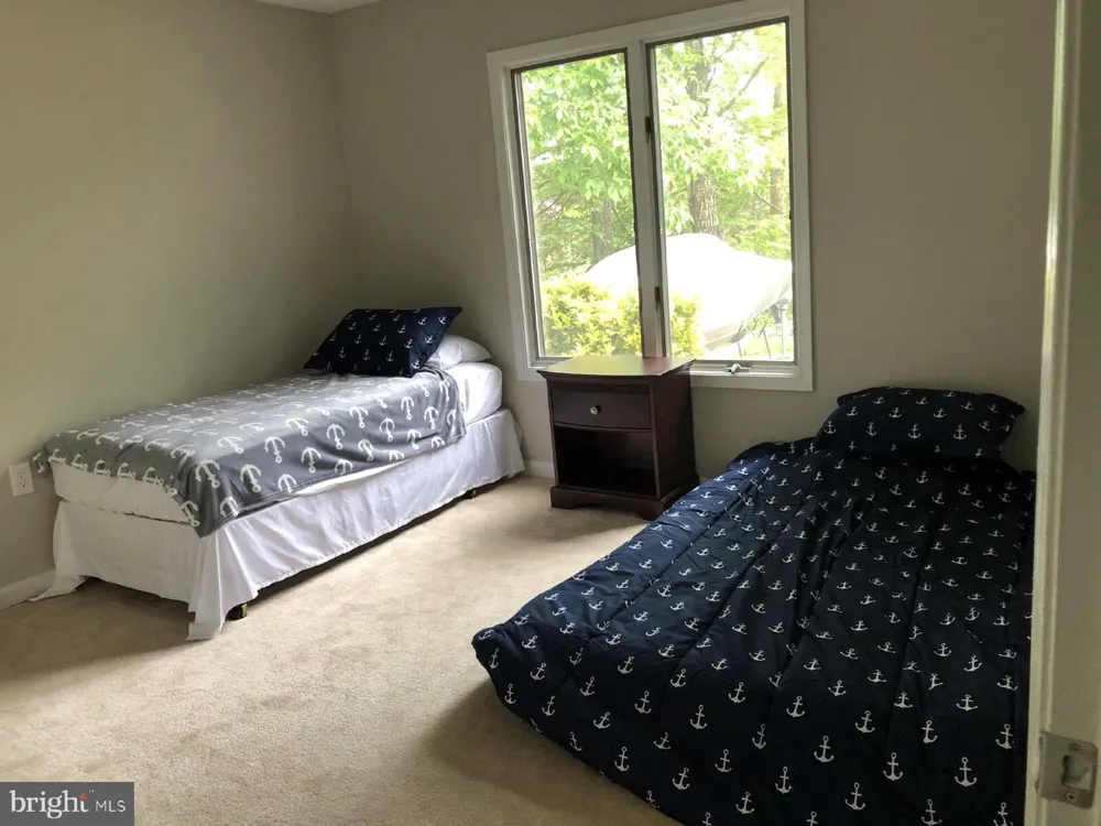206 FAIRWAY CIRCLE Cross Junction, VA 22625
