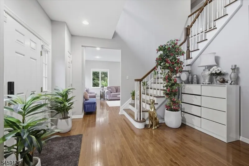 18 Puddingstone Rd Parsippany-Troy Hills, NJ 07950