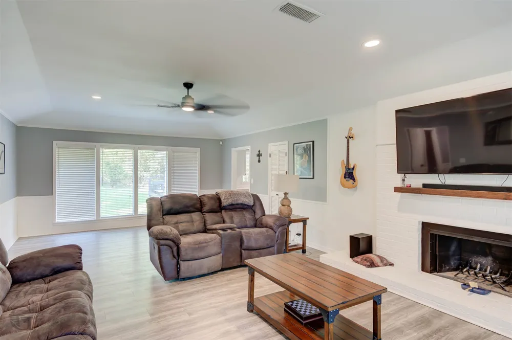 101 Elmview Lane Haughton, LA 71037