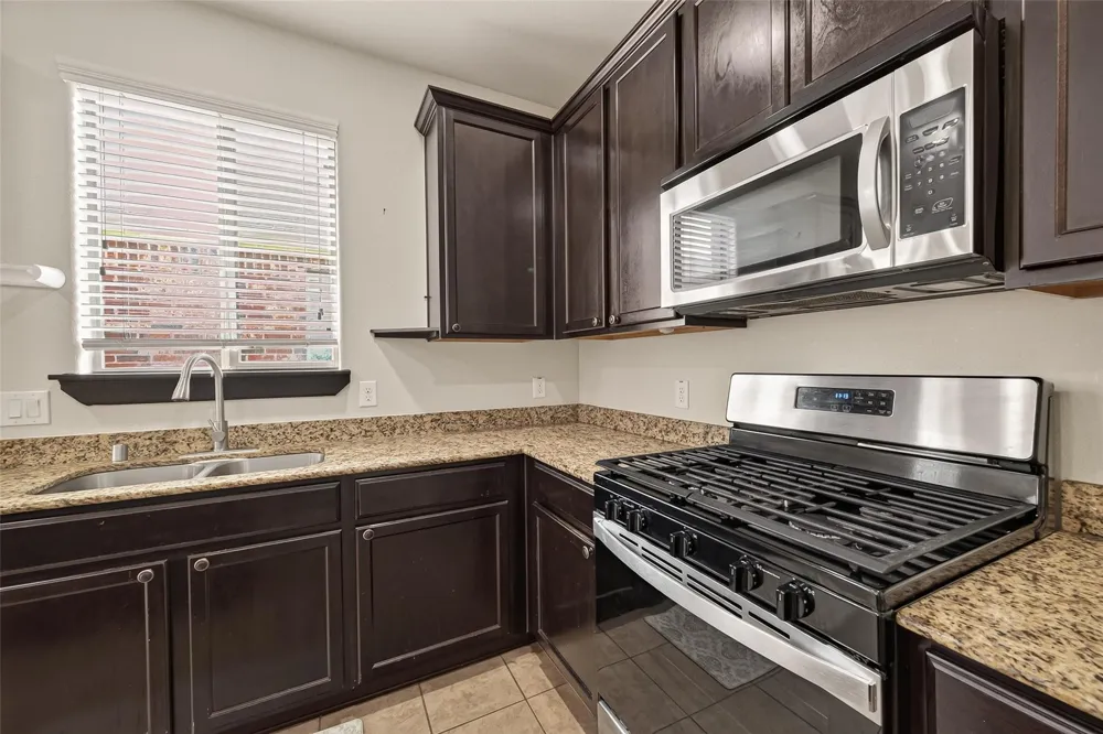 5830 Acacia Rose Court Richmond, TX 77407