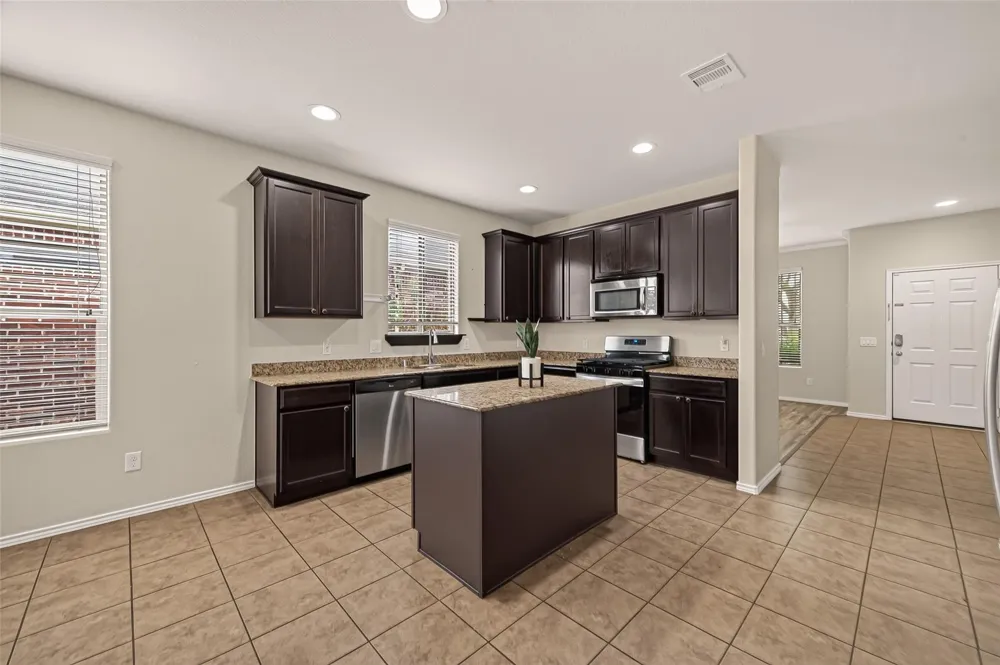 5830 Acacia Rose Court Richmond, TX 77407