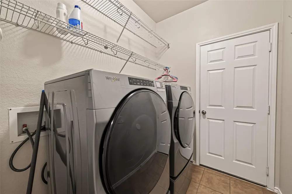 5830 Acacia Rose Court Richmond, TX 77407