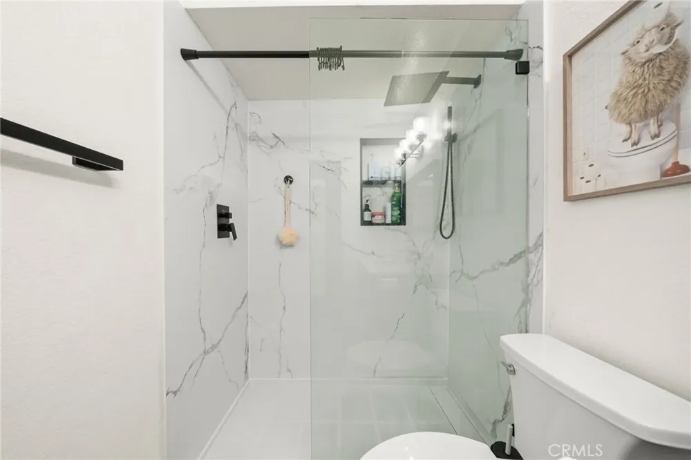 2599 Walnut Avenue #209 Signal Hill, CA 90755