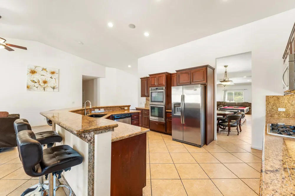 32100 Whispering Palms Trail Cathedral City, CA 92234