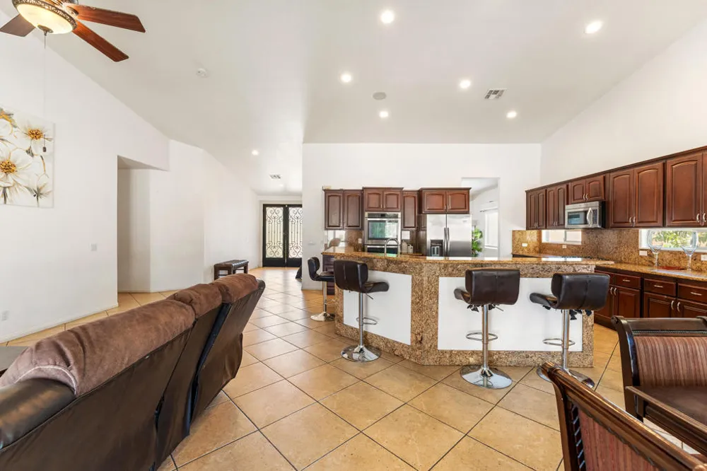 32100 Whispering Palms Trail Cathedral City, CA 92234