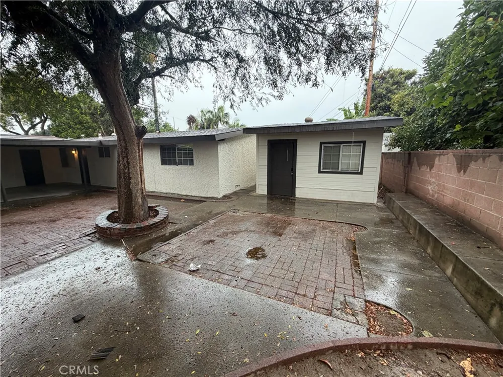 1251 Kilson Drive Santa Ana, CA 92707