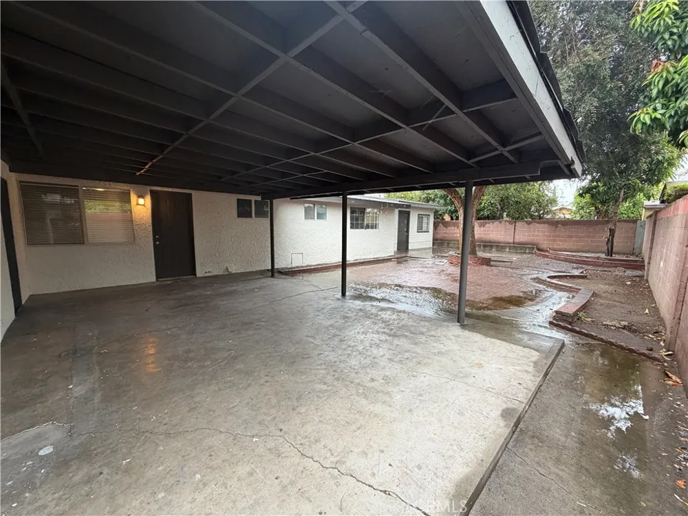 1251 Kilson Drive Santa Ana, CA 92707