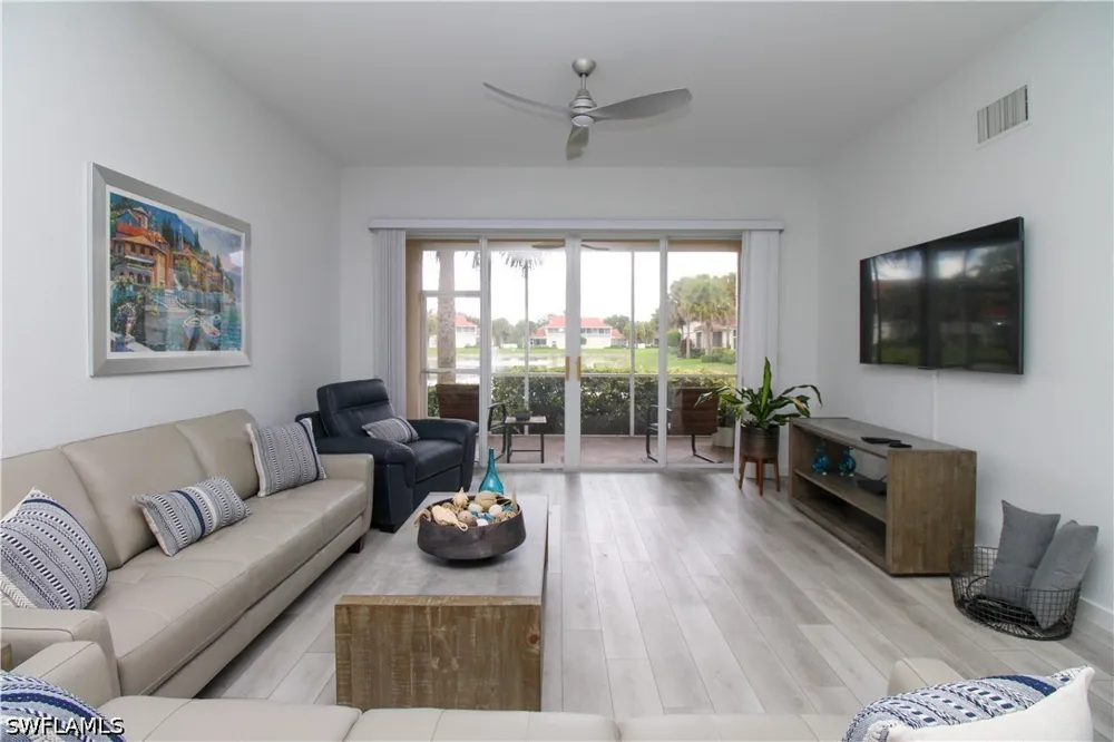 Peacock Lane #101 Naples, FL 34114