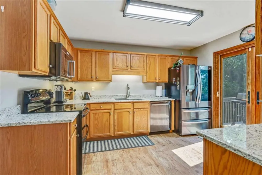 3415 Laurel Springs Cove Villa Rica, GA 30180