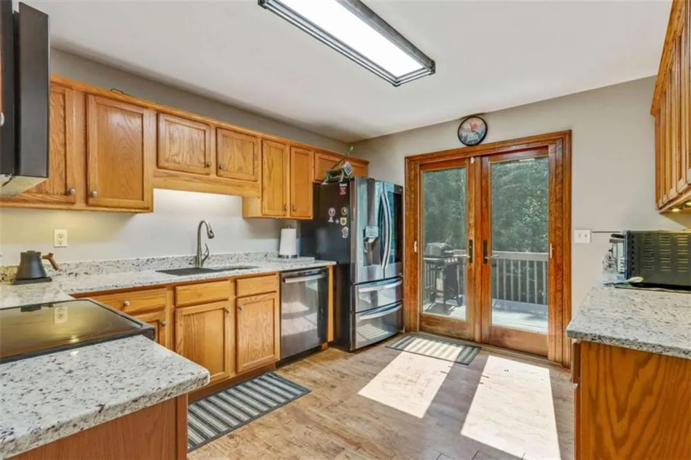 3415 Laurel Springs Cove Villa Rica, GA 30180