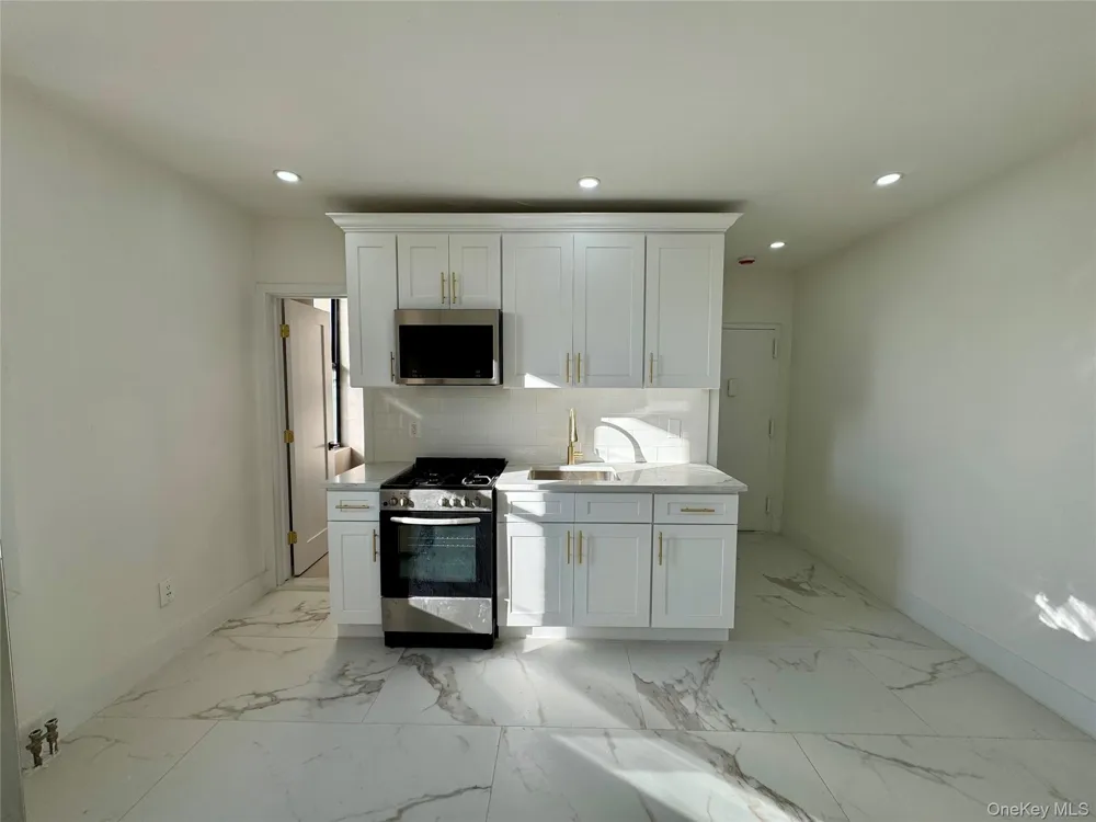 315 Riverside Boulevard #1 Long Beach, NY 11561