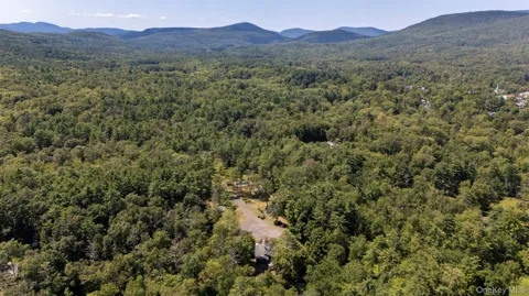 20 Country Club Lane