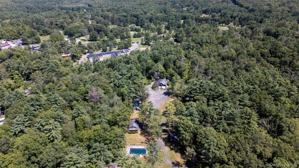 20 Country Club Lane Woodstock, NY 12498