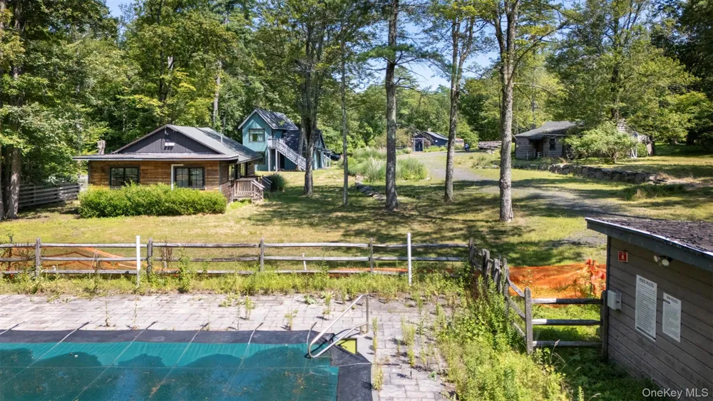 20 Country Club Lane Woodstock, NY 12498