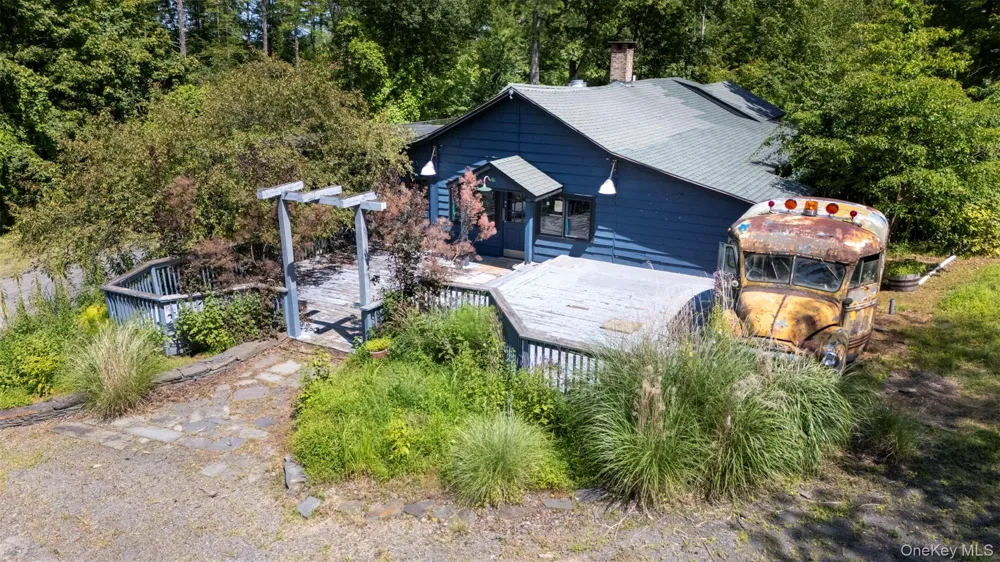 20 Country Club Lane Woodstock, NY 12498
