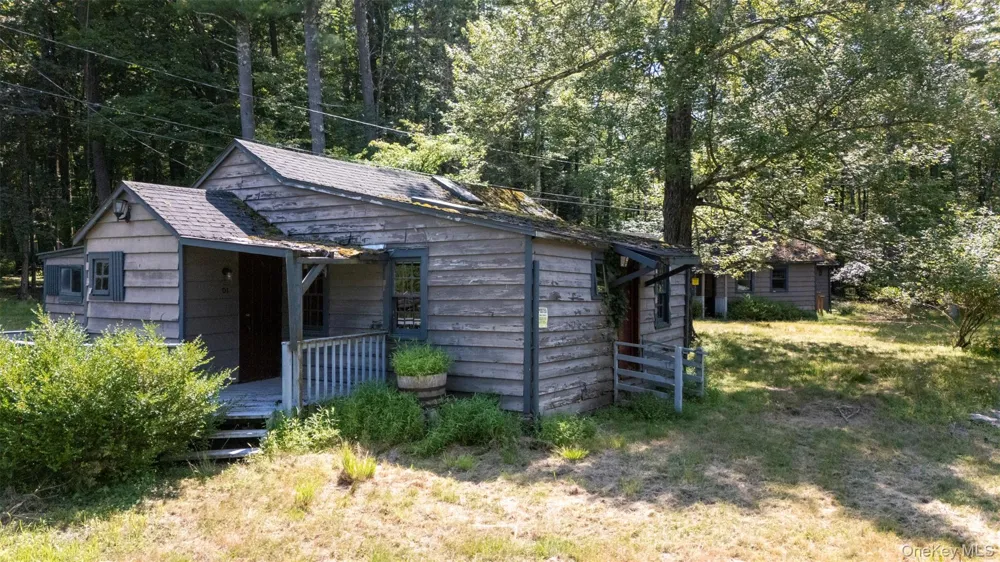 20 Country Club Lane Woodstock, NY 12498