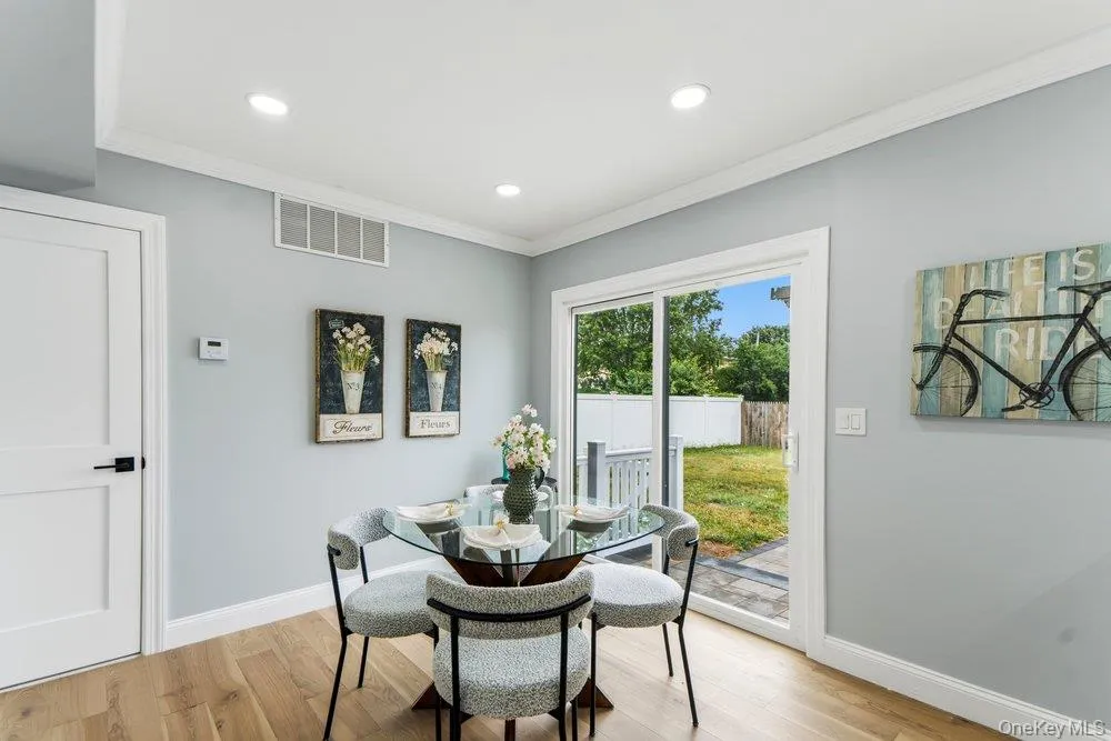 10 california Street Hicksville, NY 11801