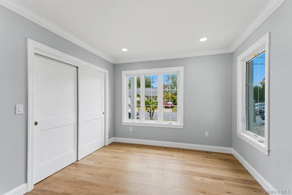 10 california Street Hicksville, NY 11801