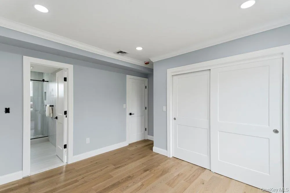 10 california Street Hicksville, NY 11801