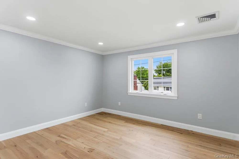 10 california Street Hicksville, NY 11801