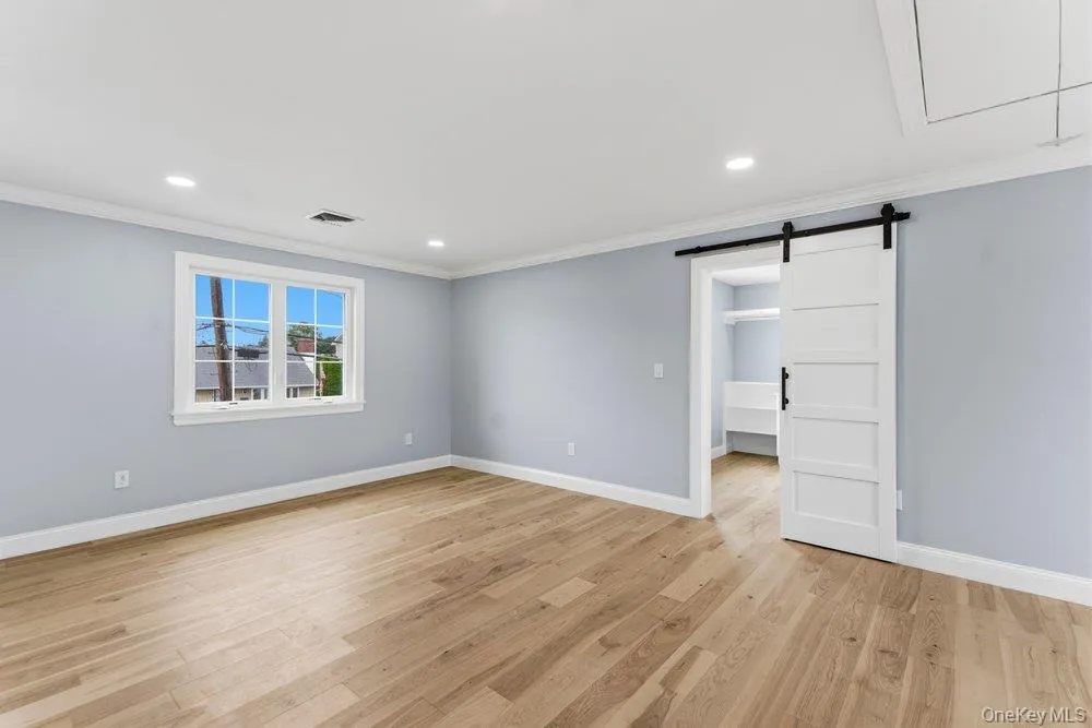 10 california Street Hicksville, NY 11801