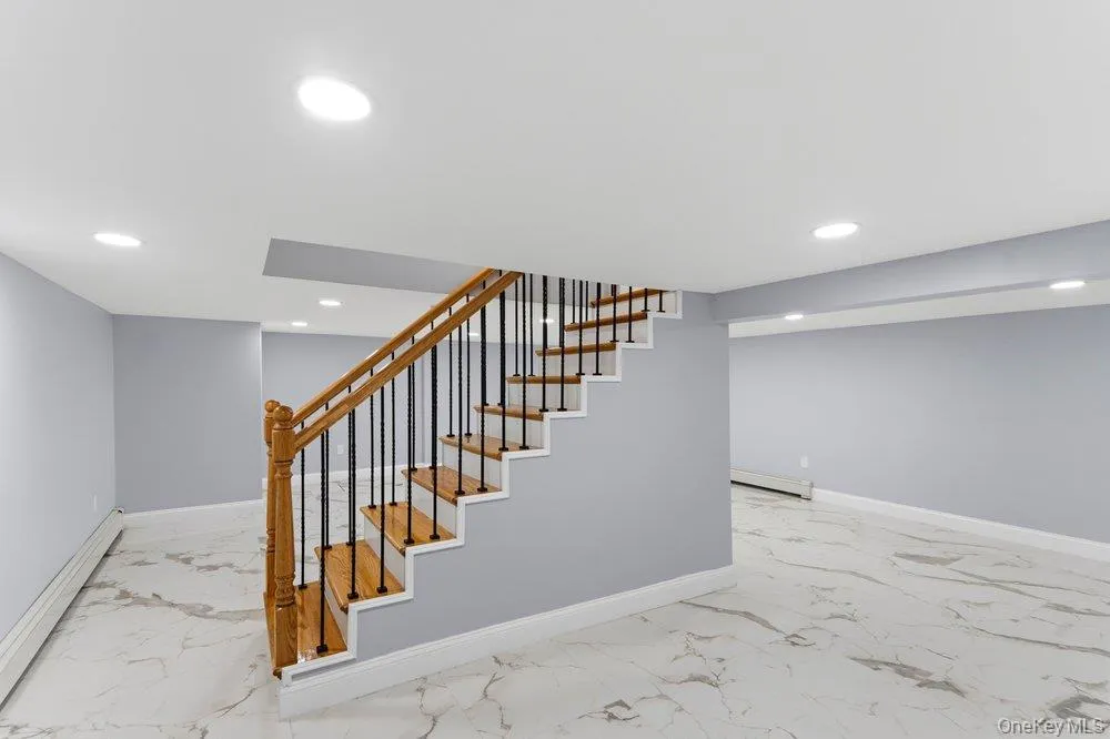 10 california Street Hicksville, NY 11801