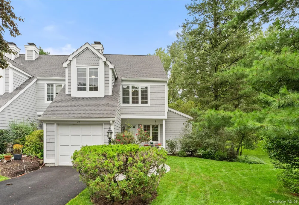 22 Berrybush Lane #70 Hastings-on-Hudson, NY 10706