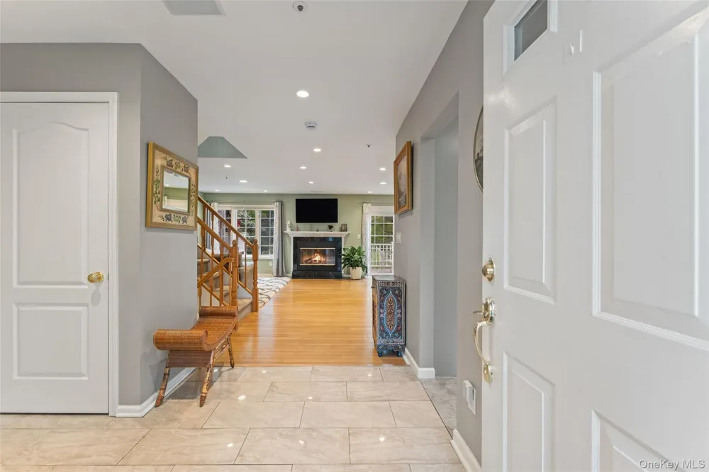 22 Berrybush Lane #70 Hastings-on-Hudson, NY 10706