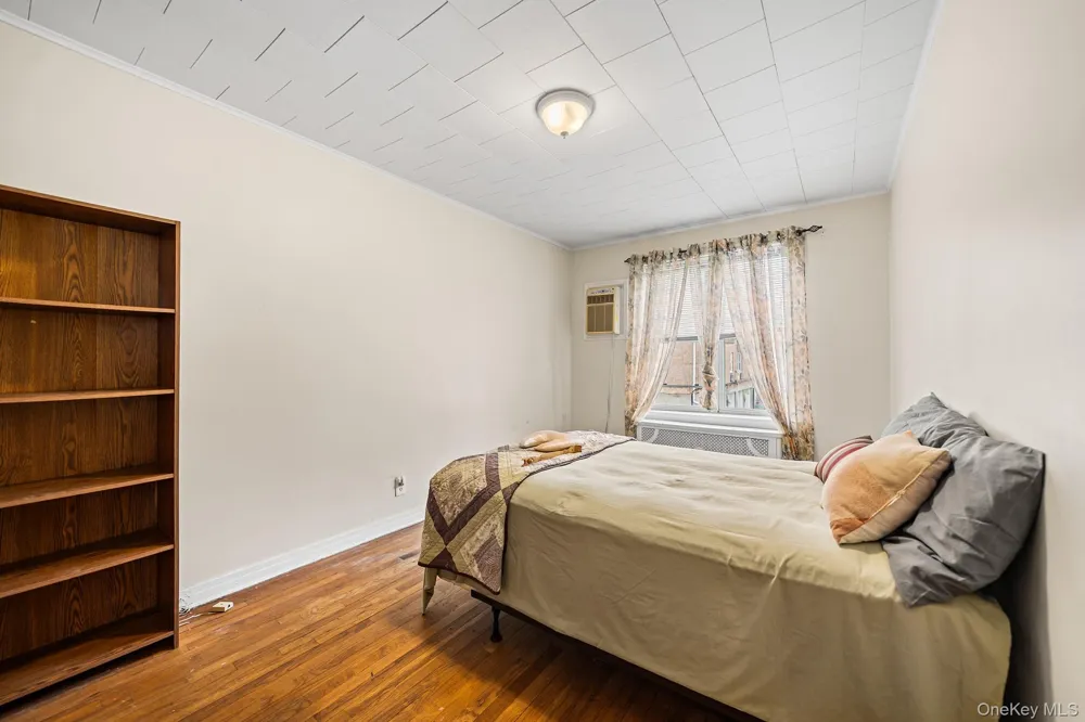 8612 133rd Avenue Ozone Park, NY 11417