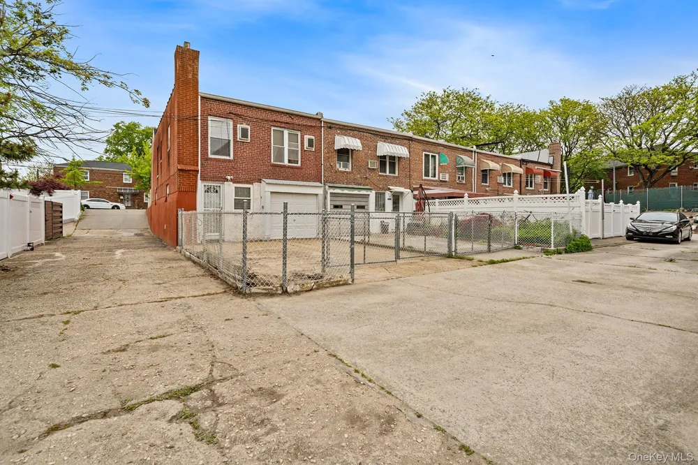 8612 133rd Avenue Ozone Park, NY 11417