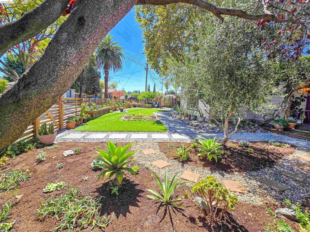 21367 Rizzo Ave Castro Valley, CA 94546