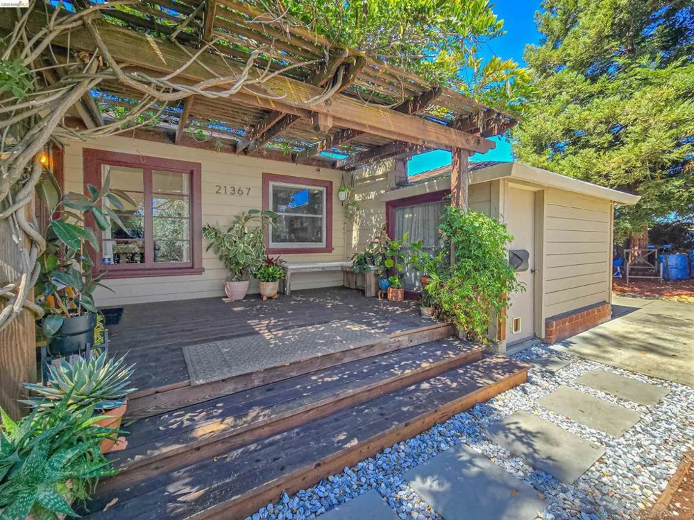 21367 Rizzo Ave Castro Valley, CA 94546