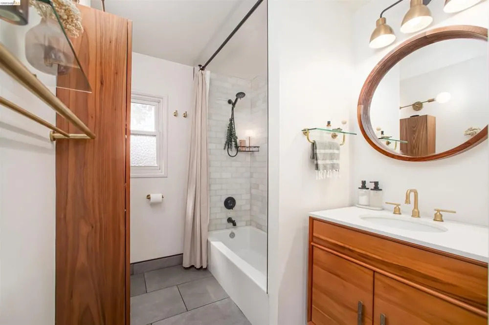 21367 Rizzo Ave Castro Valley, CA 94546