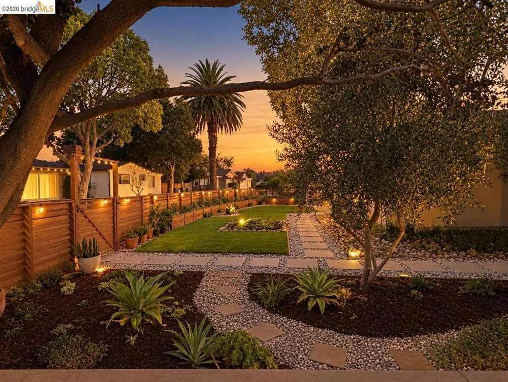 21367 Rizzo Ave Castro Valley, CA 94546