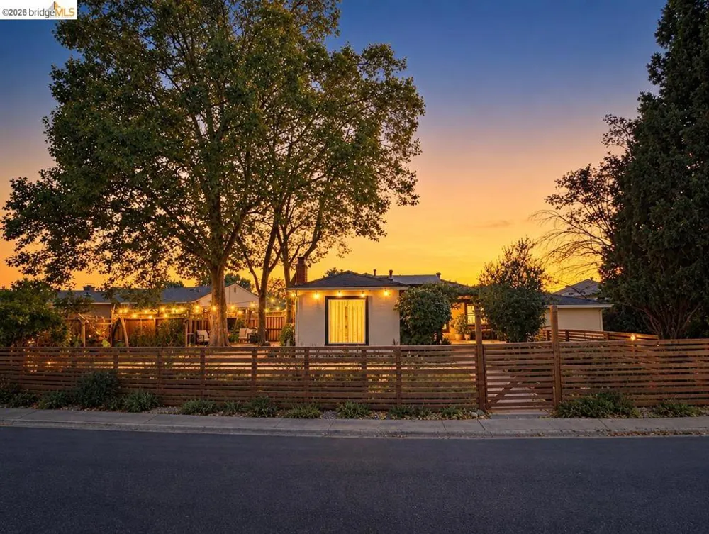 21367 Rizzo Ave Castro Valley, CA 94546