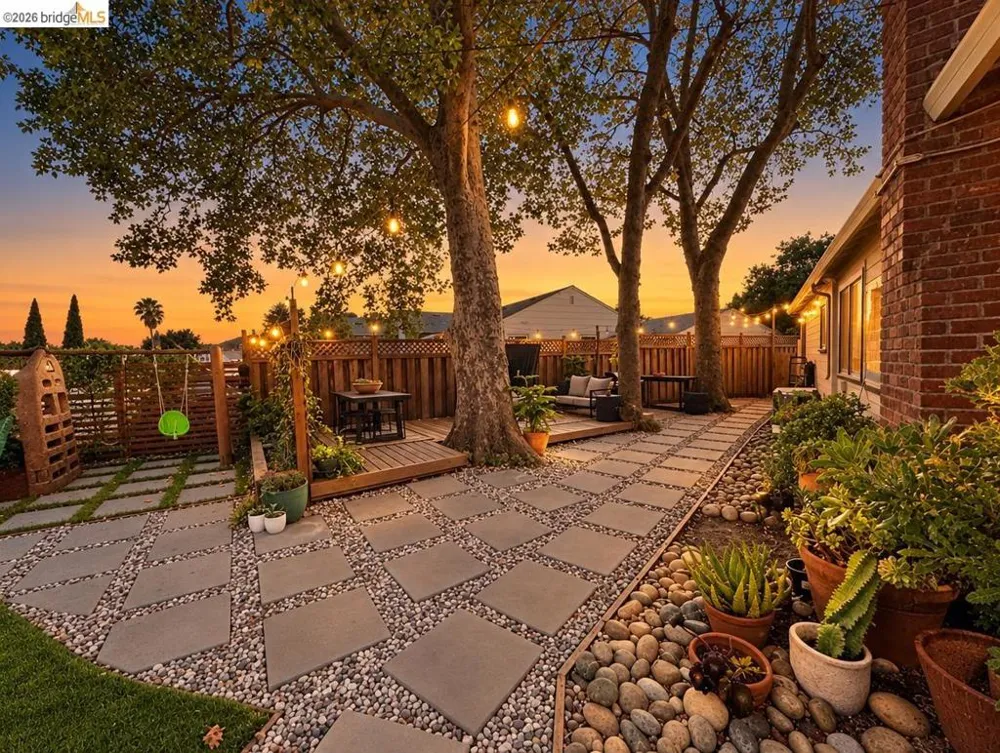 21367 Rizzo Ave Castro Valley, CA 94546