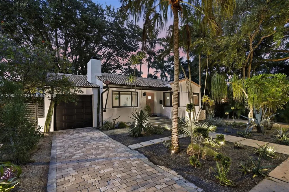 151 NE 88th St El Portal, FL 33138
